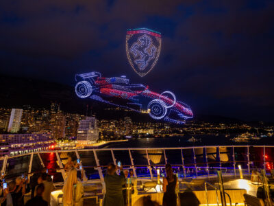 Allumee luminous drone show