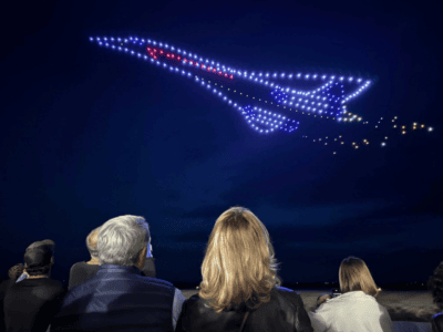 espectáculo de drones Potez de Allumee