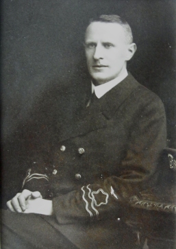 portrait d'Archibald Low